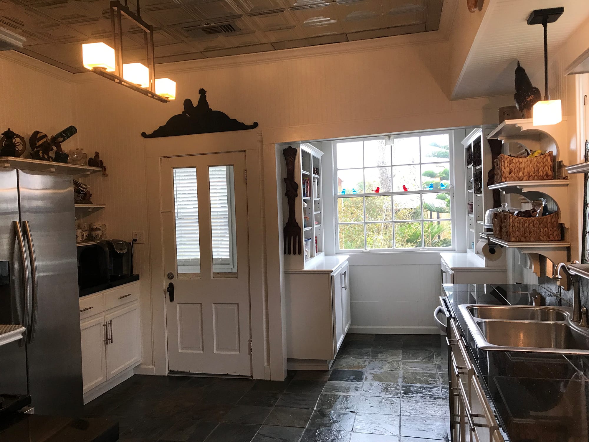 Butler's Pantry at kitchen!